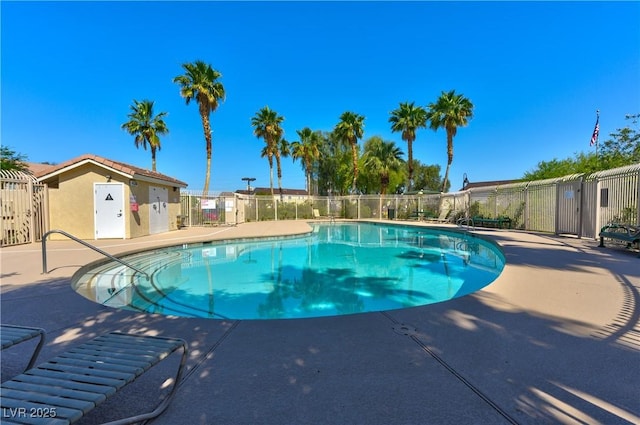 4779 Straight Flush Dr Unit 103, Las Vegas, NV 89122 - community pool with a patio