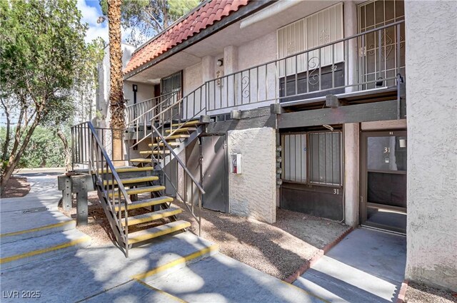 1390 Vegas Valley Dr Unit 32, Las Vegas, NV 89169 - view of property featuring stairway