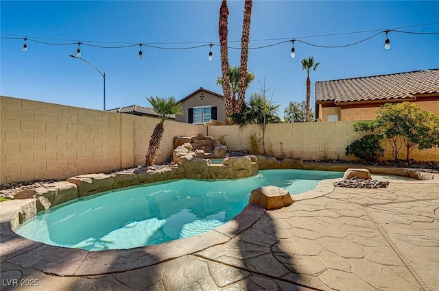 74 Harbor Coast St, Las Vegas, NV 89148 - view of pool featuring a fenced backyard and a patio area