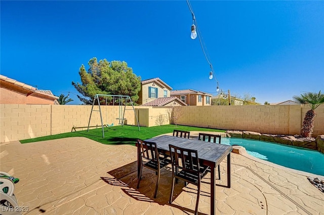 74 Harbor Coast St, Las Vegas, NV 89148 - view of patio with outdoor dining space