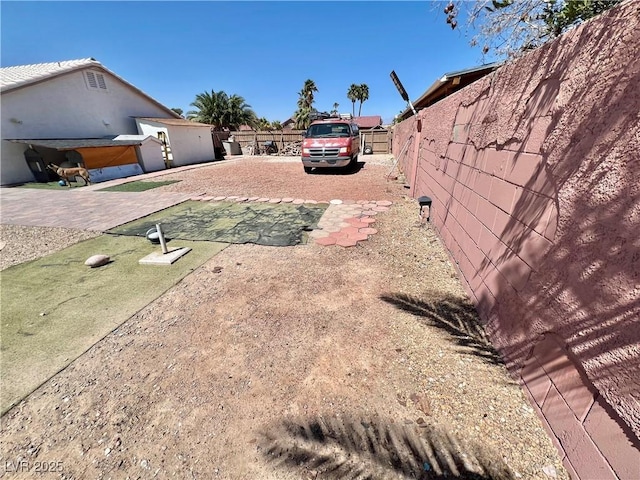1860 Banaba Ln, Las Vegas, NV 89156 - view of yard with a patio area