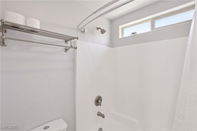 9053 Entrancing Ave, Las Vegas, NV 89149 - bathroom with toilet and shower / tub combo with curtain