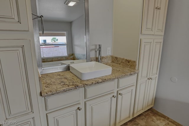 603 Palmhurst Dr, Las Vegas, NV 89145 - bathroom with vanity
