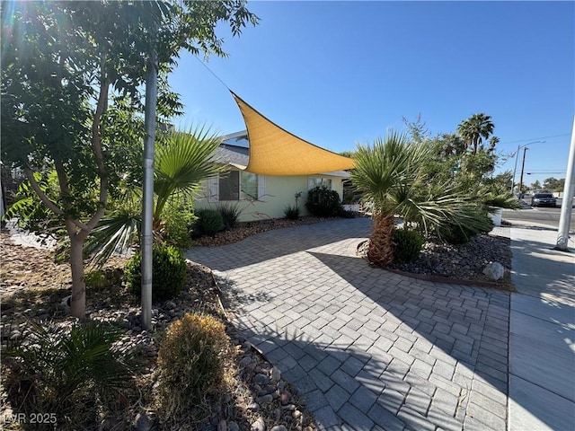1819 Beverly Way, Las Vegas, NV 89104 - view of patio / terrace