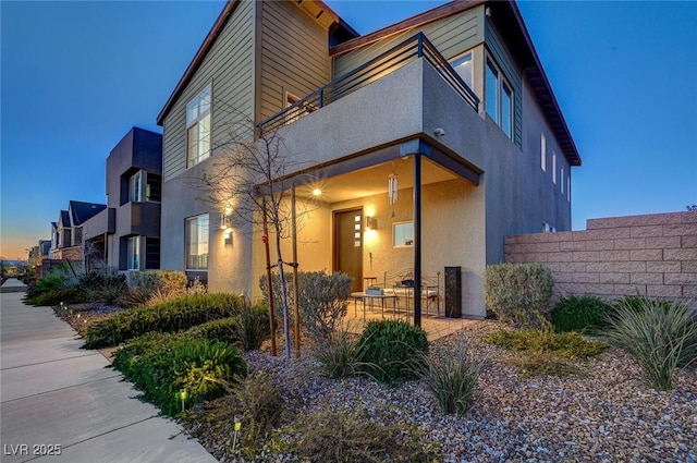 2669 Via Monet, Henderson, NV 89044 - contemporary house with stucco siding