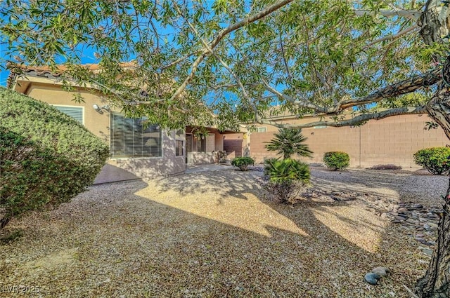 2613 Velodrome Ct, Henderson, NV 89044 - view of yard featuring a patio