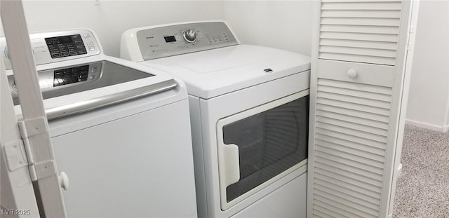 5710 E Tropicana Ave Unit 2178, Las Vegas, NV 89122 - laundry room with washer and dryer
