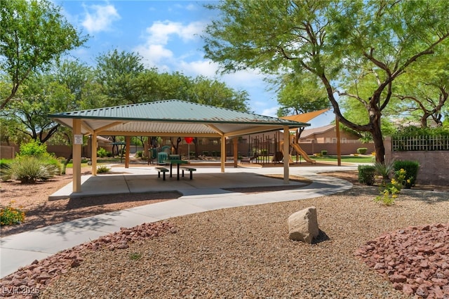 6125 Paddleboat St, North Las Vegas, NV 89031 - view of property's community featuring a gazebo