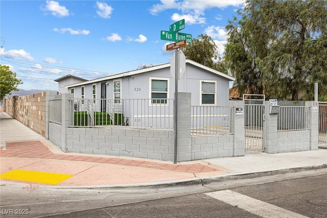 320 W Van Buren Ave, Las Vegas, NV 89106 - view of front facade with a fenced front yard and a gate