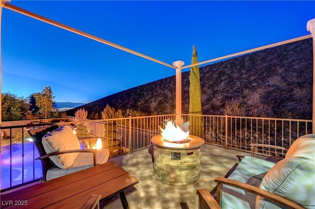 2124 Pont National Dr, Henderson, NV 89044 - photo 16
