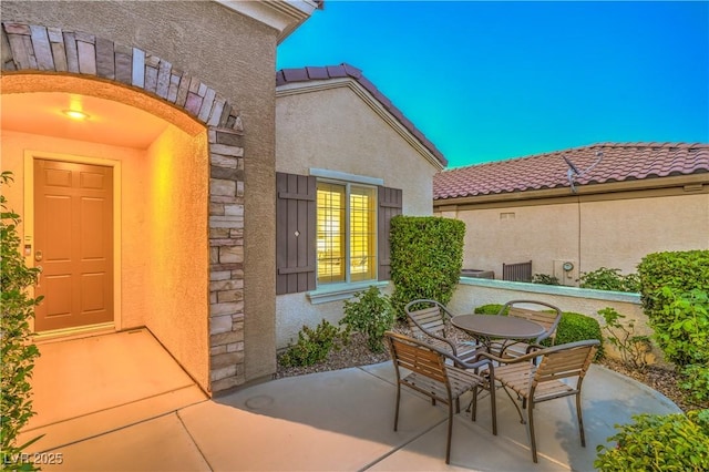 2144 Marywood Park Ct, Henderson, NV 89044 - view of patio with outdoor dining area