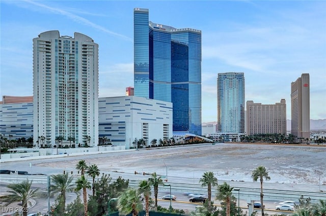 222 Karen Ave Unit 601, Las Vegas, NV 89109 - skyline view