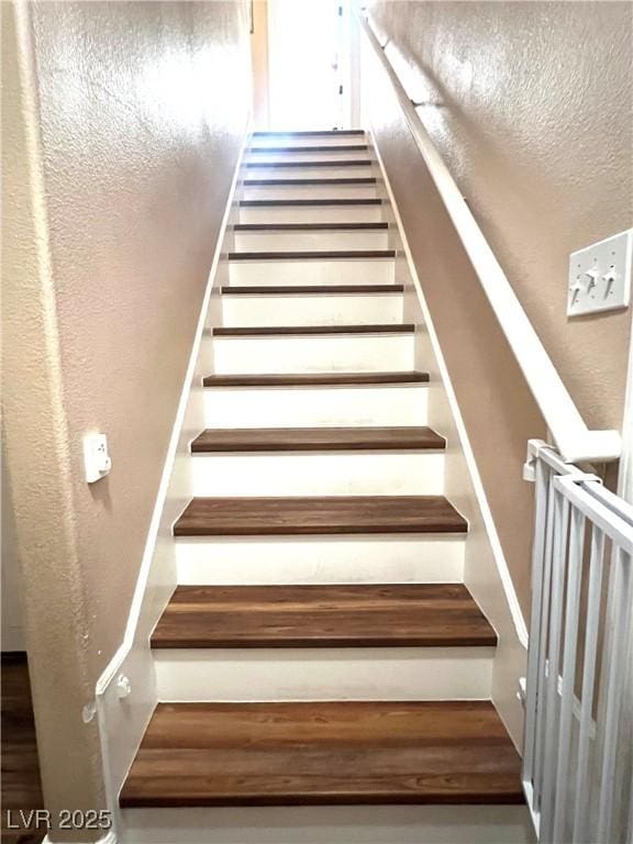 779 Peregrine Falcon St, Henderson, NV 89015 - view of stairs