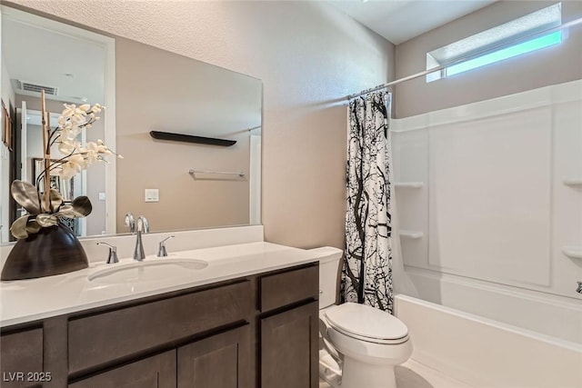 2507 Silent View Ave, Henderson, NV 89044 - full bath with toilet, vanity, and shower / bath combination with curtain