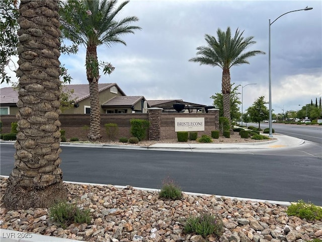 7265 Southern Magnolia St, Las Vegas, NV 89149 - view of community sign