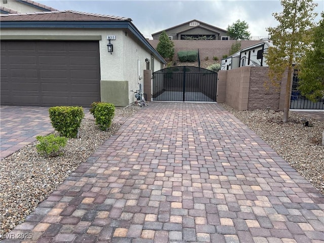 7265 Southern Magnolia St, Las Vegas, NV 89149 - view of gate