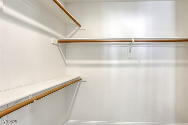 1833 Winners Cup Dr, Las Vegas, NV 89117 - view of walk in closet