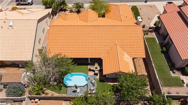 905 White Thunder St, Henderson, NV 89002 - aerial view of residential area with a pool