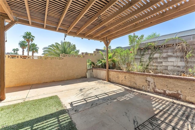 3158 La Luna Cir, Henderson, NV 89014 - fenced backyard with a patio