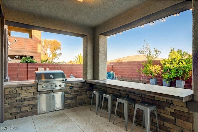 5434 Fawn Chase Way, Las Vegas, NV 89135 - fenced backyard featuring a patio area
