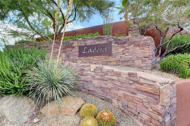 5434 Fawn Chase Way, Las Vegas, NV 89135 - view of community sign