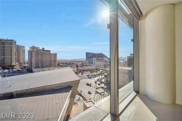 3722 Las Vegas Blvd Unit 603, Las Vegas, NV 89158 - balcony with a city view
