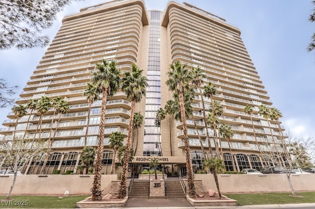 3111 Bel Air Dr Unit 23A, Las Vegas, NV 89109 - view of property
