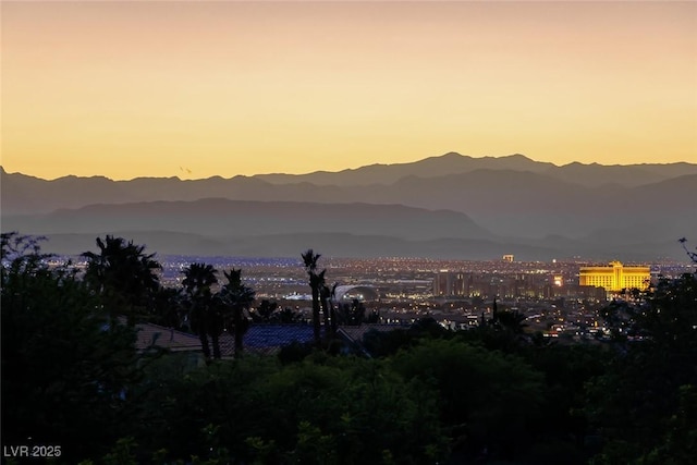 3050 Whispering Crest Dr, Henderson, NV 89052 - mountain view