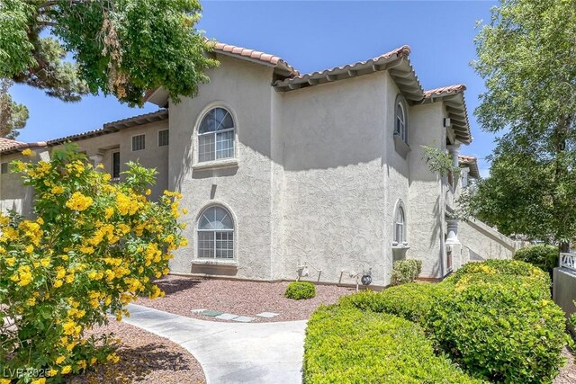 6804 Elm Creek Dr Unit 202, Las Vegas, NV 89108 - photo 2
