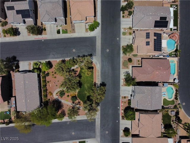 4020 Driscoll Mountain St, Las Vegas, NV 89129 - aerial view of property and surrounding area featuring a pool area