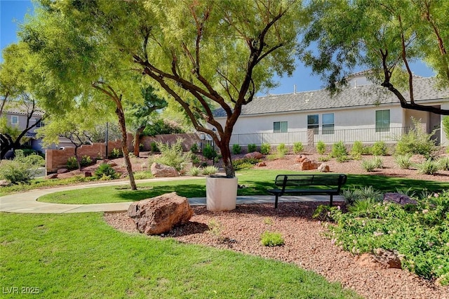 4020 Driscoll Mountain St, Las Vegas, NV 89129 - view of property's community with a lawn