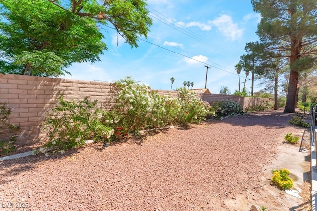 2851 S Valley View Blvd Unit 1071, Las Vegas, NV 89102 - view of fenced backyard