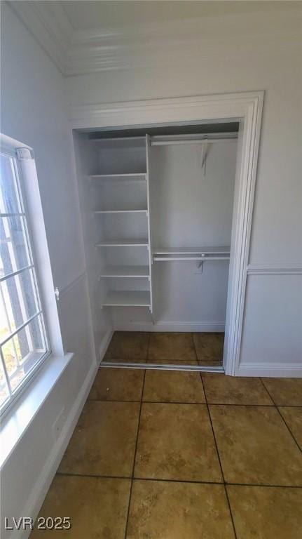 3020 Wilmington Way, Las Vegas, NV 89102 - view of closet