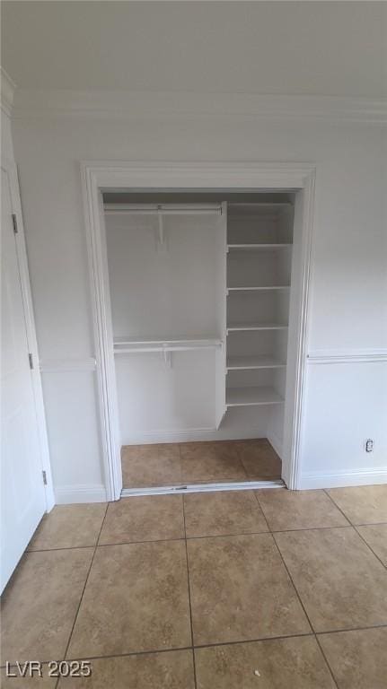3020 Wilmington Way, Las Vegas, NV 89102 - view of closet