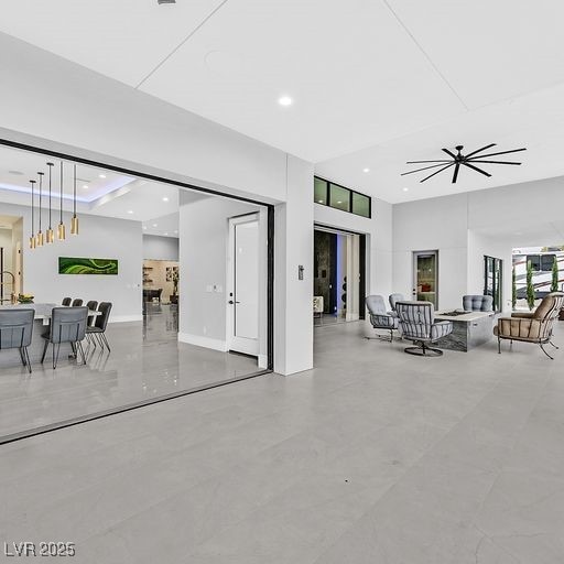 5400 Mello Ave, Las Vegas, NV 89131 - living area featuring recessed lighting