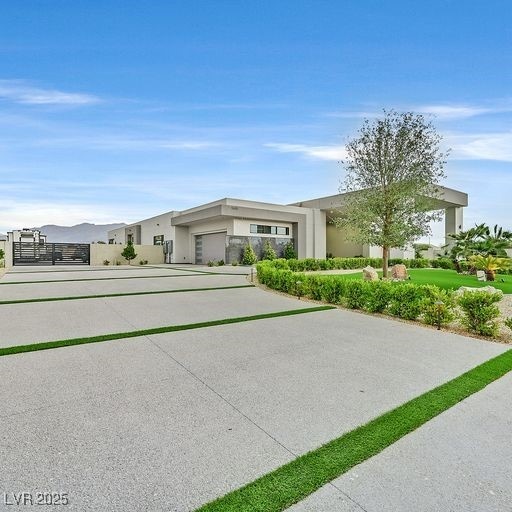 5400 Mello Ave, Las Vegas, NV 89131 - view of front of property featuring stucco siding