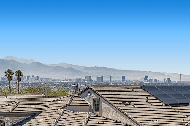 130 W Fairway Rd, Henderson, NV 89015 - view of patio / terrace with a skyline view and a mountain view