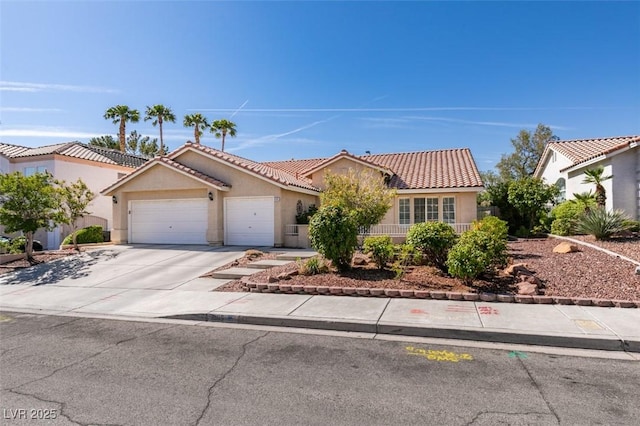 8105 Tropic Isle Cir, Las Vegas, NV 89128 - photo 3
