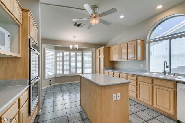 8105 Tropic Isle Cir, Las Vegas, NV 89128 - photo 11