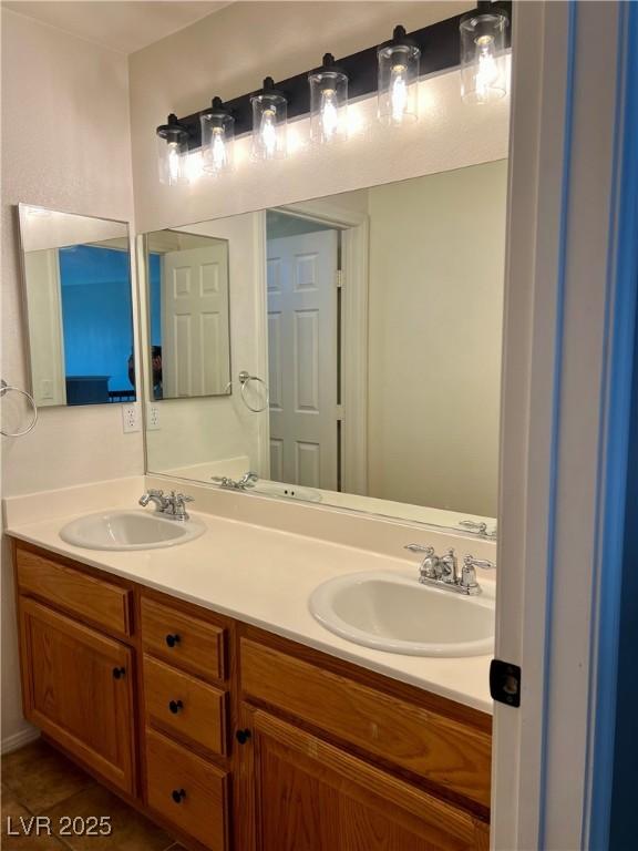 1921 Moonlight Bluff Ave, North Las Vegas, NV 89084