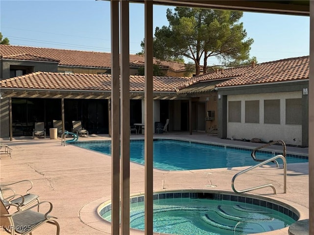3151 Soaring Gulls Dr Unit 1074, Las Vegas, NV 89128 - community pool with a hot tub and a patio area