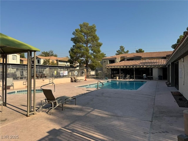 3151 Soaring Gulls Dr Unit 1074, Las Vegas, NV 89128 - community pool with a patio