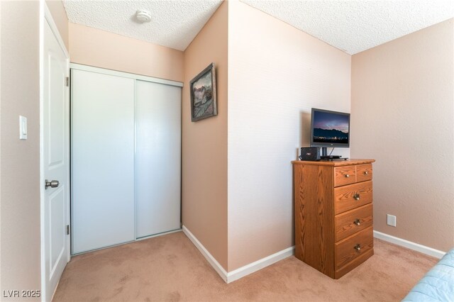 8700 Isola Dr, Las Vegas, NV 89117 - photo 30