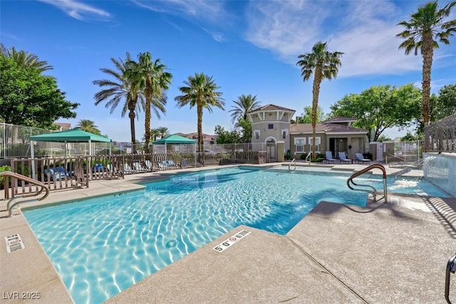 10001 Peace Way Unit 1250, Las Vegas, NV 89147 - community pool with a patio