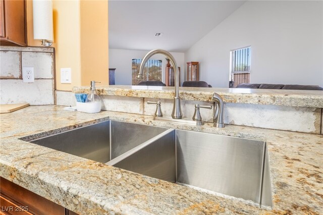 420 Aloha Dr, Henderson, NV 89015 - photo 15