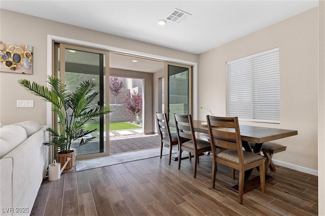 2367 Ridgeline Wash St, Las Vegas, NV 89138 - dining space featuring dark wood-style floors, baseboards, and recessed lighting