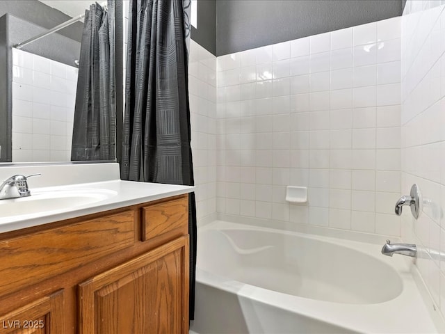 3040 Balcones Fault Ave, North Las Vegas, NV 89081 - bathroom with shower / bathtub combination with curtain and vanity
