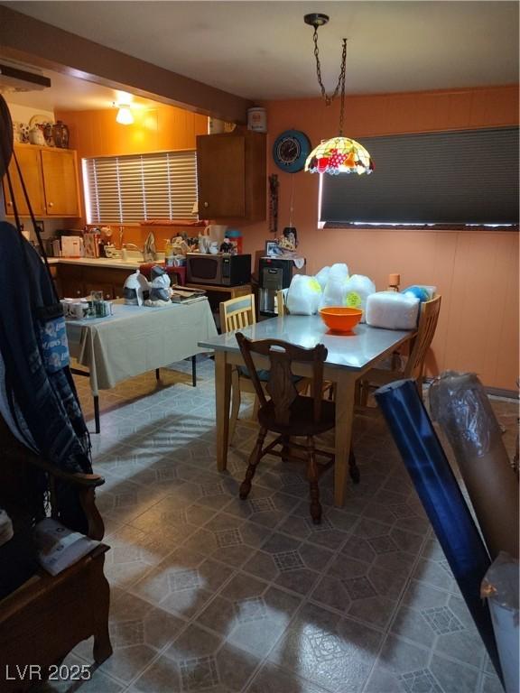 4727 Conrad St, Las Vegas, NV 89121 - view of dining space