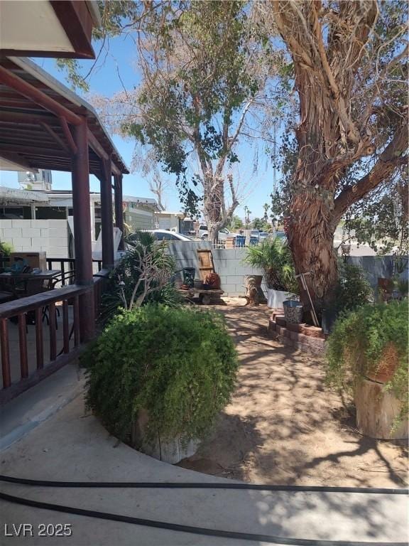 4727 Conrad St, Las Vegas, NV 89121 - view of yard