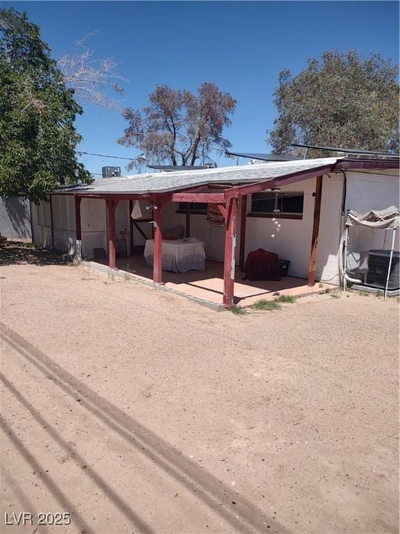 4727 Conrad St, Las Vegas, NV 89121 - view of vehicle parking